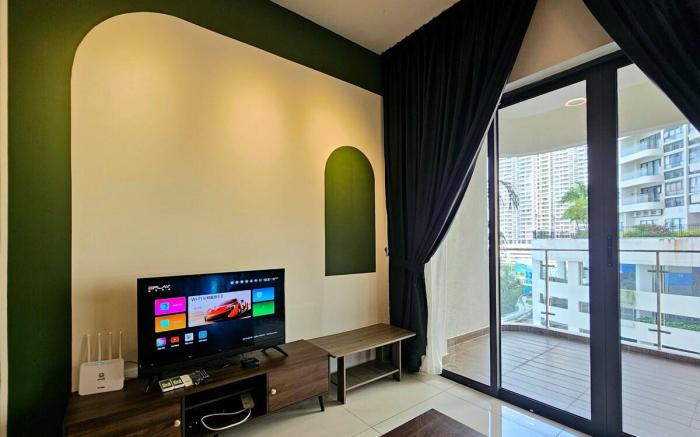 Danga Bay，Retro Style Beachfront Condo near JB CIQ