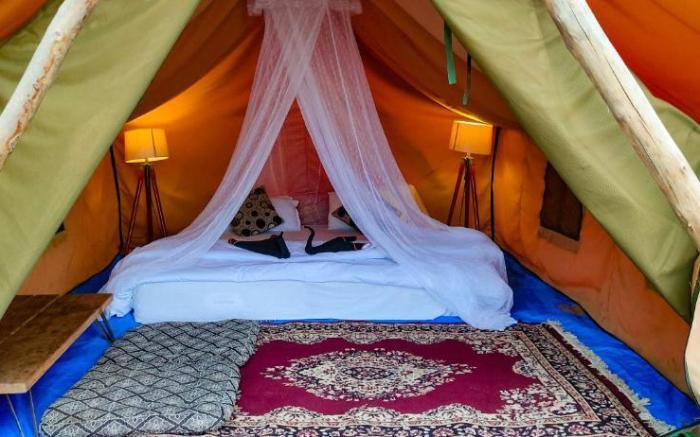 Neerville Waterfall Glamping- Neer waterfall