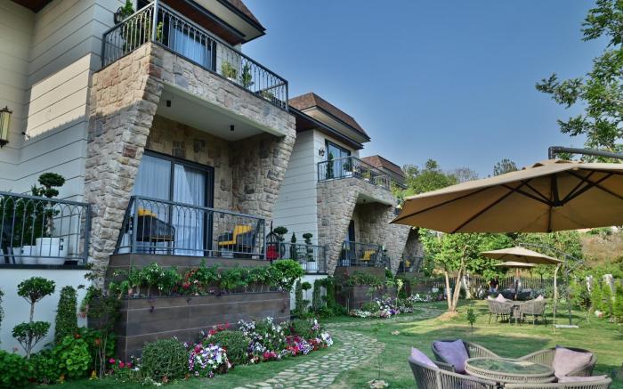 Aura Luxury Stays