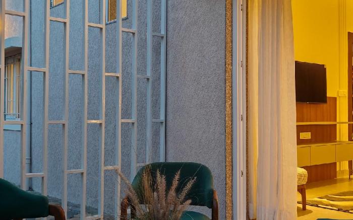 Elivaas Shourya Eden Luxe 3BHK Villa with Pvt Pool, Udaipur