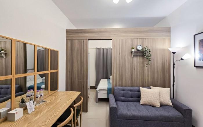 Condotel 1BR Unit w/ Balcony FAME Residences #FM23