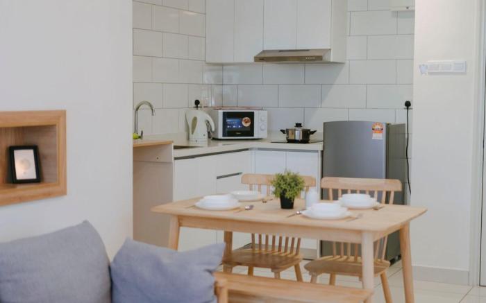 2 Bdr Duplex Wonderful Stay @ Mont Kiara_3505MK3