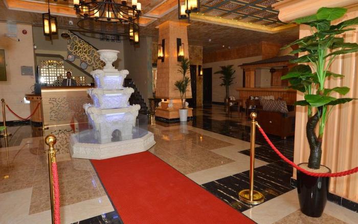 Arto Aparthotel