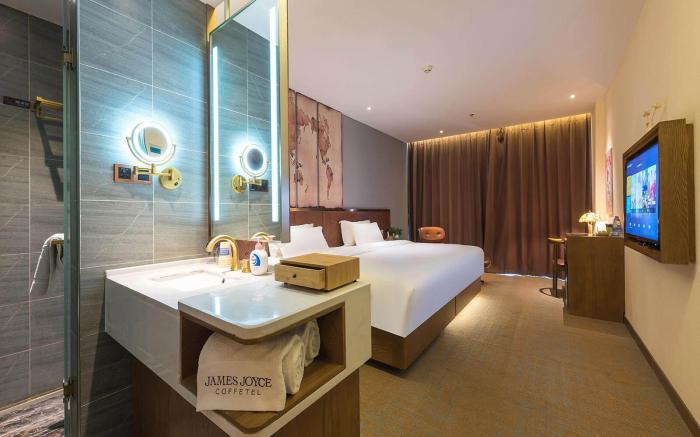 James Joyce Coffetel Jinghai Development Area Haixinyuan
