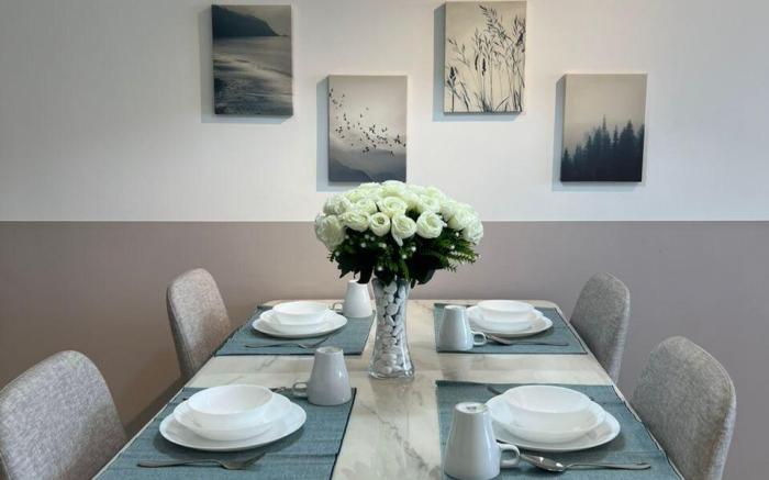 The City Edge @ United Point