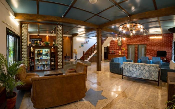 6Tamarind Villa
