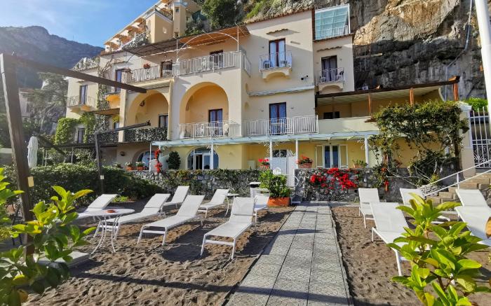 La Caravella Positano, relais & beach