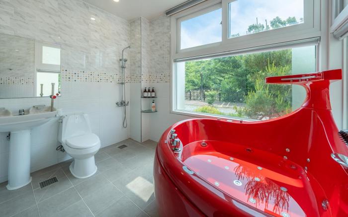 Gapyeong Chagall Spa pension