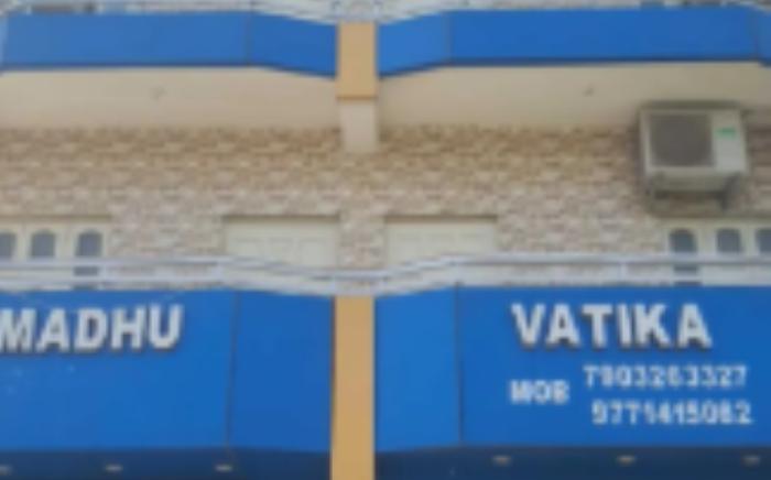 Madhu Vatika Hotel By GRB