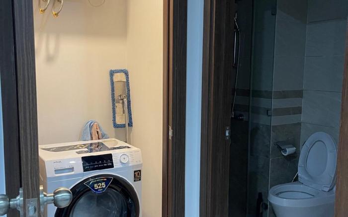 Hana Apartment [ Spacious Studio_SaiGonRoyal_D4]