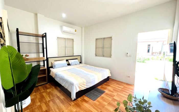 Tara Resort Deluxe No.1 with Garden, River views