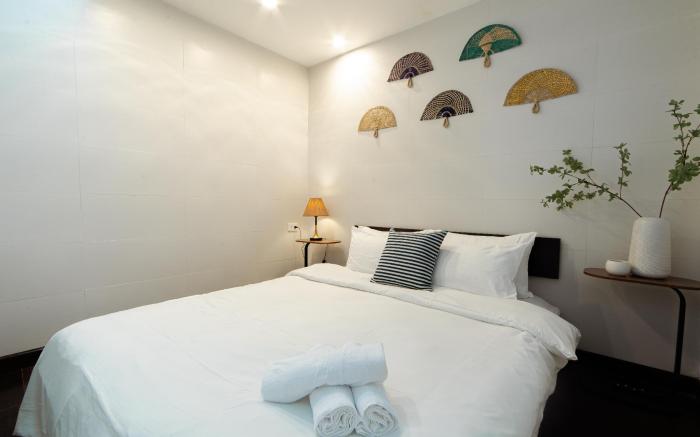 Hoan Kiem Cozy Retreat