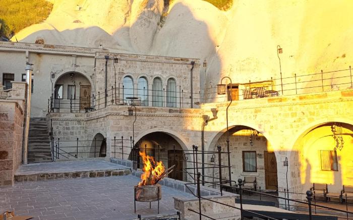 Majestic Cave House