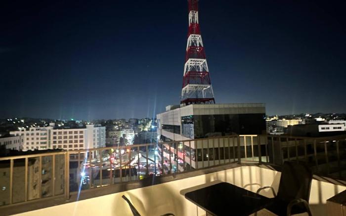Cozy and Tranquil Rooftop Near Al Services 23