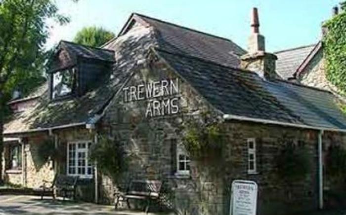 Trewern Arms Hotel