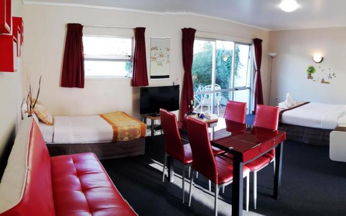 Anns Volcanic Rotorua Motel and Apartments