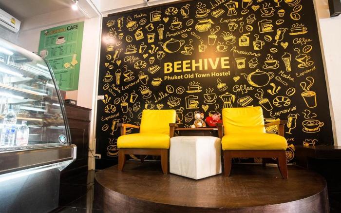 Beehive Phuket Oldtown Hostel