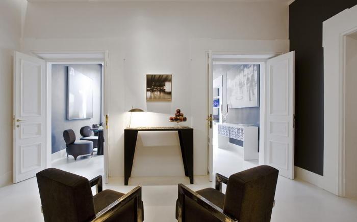 Piazza di Spagna 9 Luxury B&B and Art Gallery