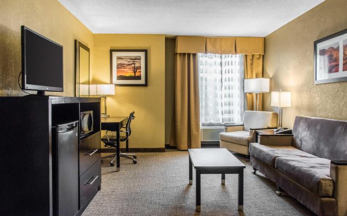 Best Western Harrisburg North Hotel