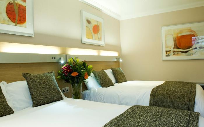 Carlton Hotel