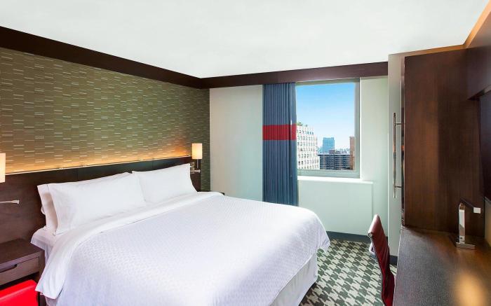 Four Points by Sheraton New York Downtown