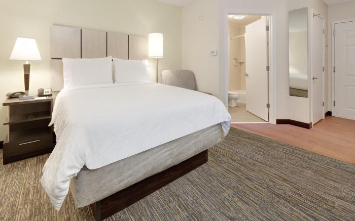 Candlewood Suites Salina By IHG