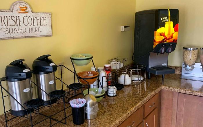 Western Motel Fitzgerald