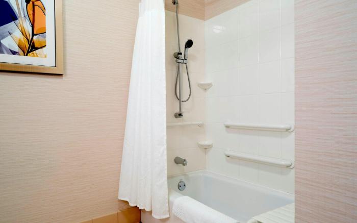 Fairfield by Marriott Inn & Suites State College