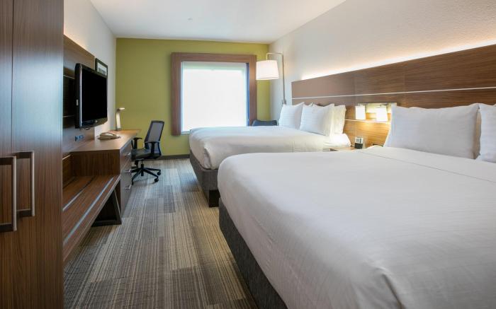 Holiday Inn Express Hotel & Suites Dallas - Grand Prairie I-20 By IHG