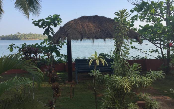 Paradise Lagoon Resort