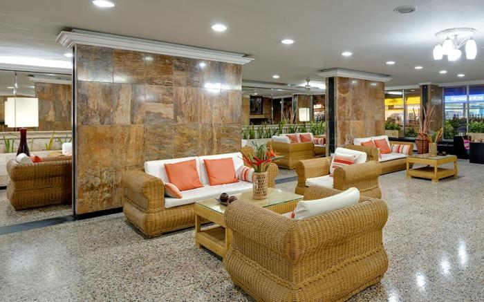 Hotel Dorado Plaza