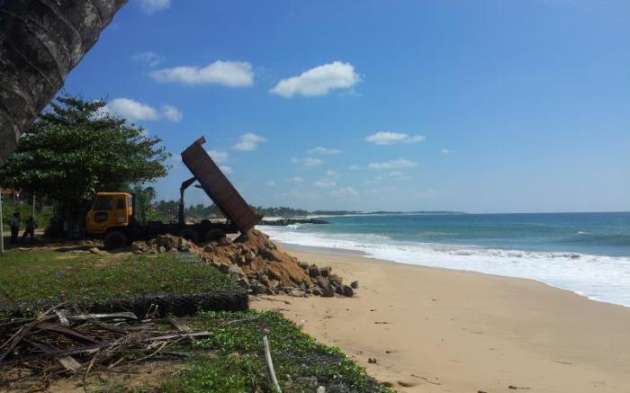 Golden Surfer Beach Hotel