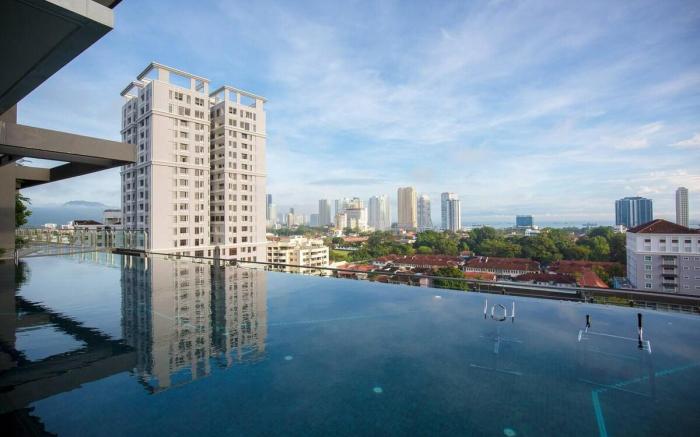 Tropicana 218: Spacious Luxury 3BR 3car park 11pax