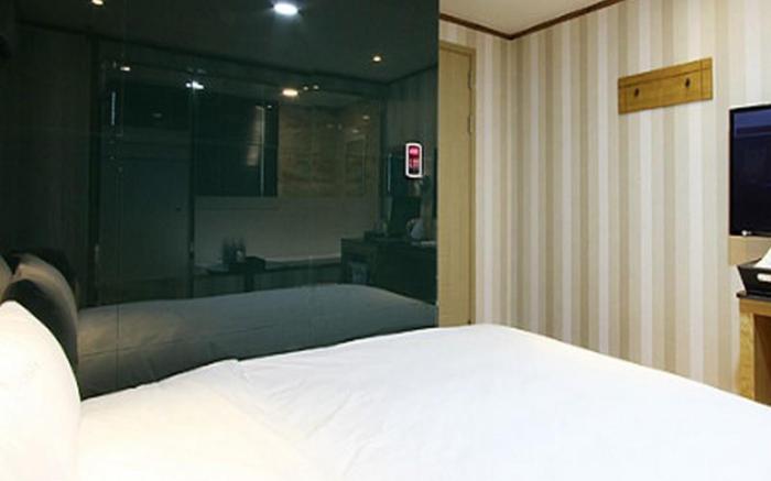 Secret Hotel Paju