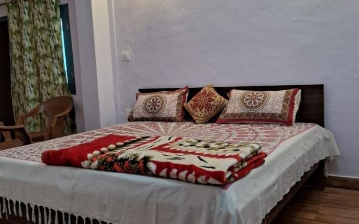 Pathgami homestay near kainchi dhaam