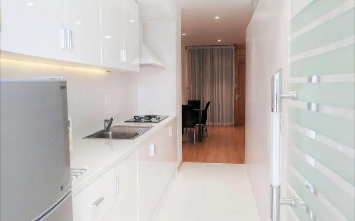 Lucky Residence Suites
