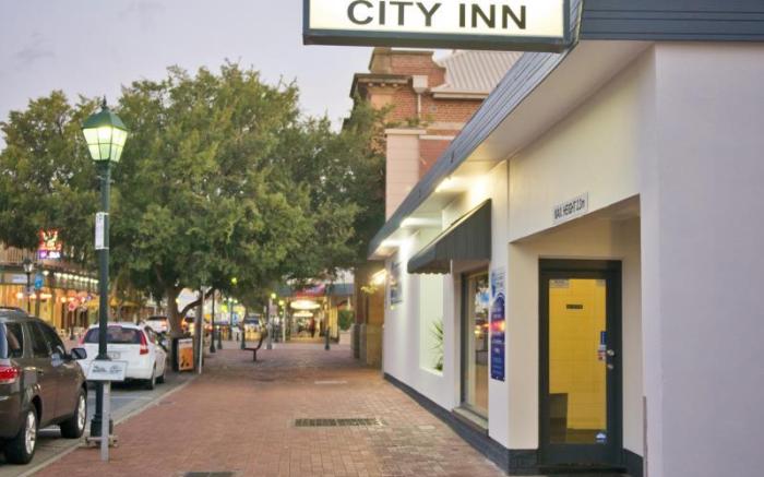 Victor Harbor City Inn