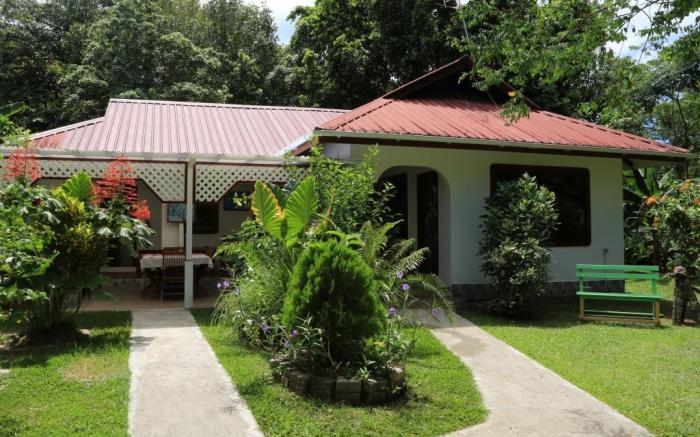 Buisson Guest House