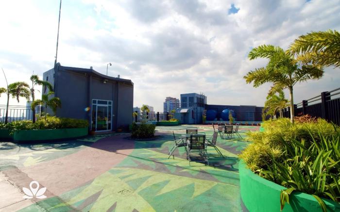 ZEN Rooms Melbourne Makati