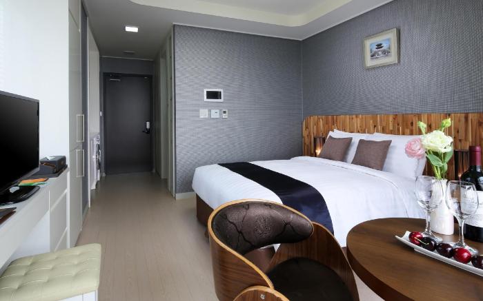 Shinchon Ever8 Serviced Residence