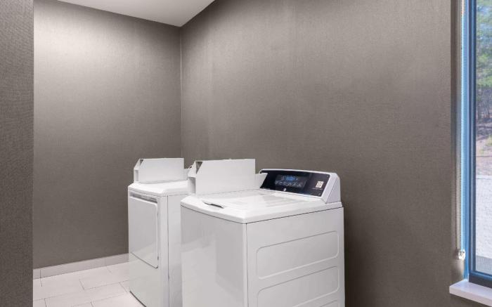 La Quinta by Wyndham Chelsea Birmingham