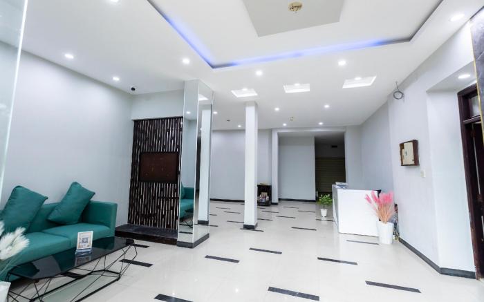 Cosmos Hotel Nha Trang