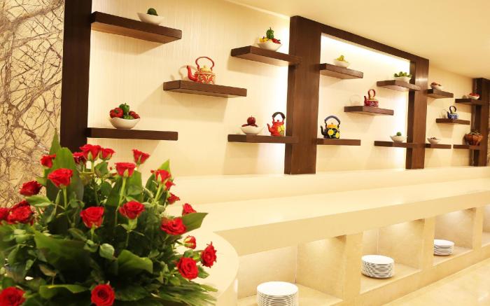 Golden Tulip Jaipur
