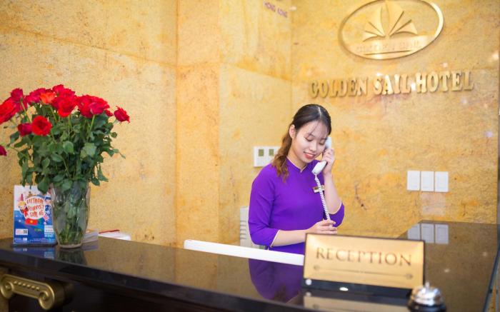 Golden Sail Hotel