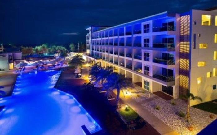 GrandBlue Condominium-701 TopFloor Maephim  Rayong