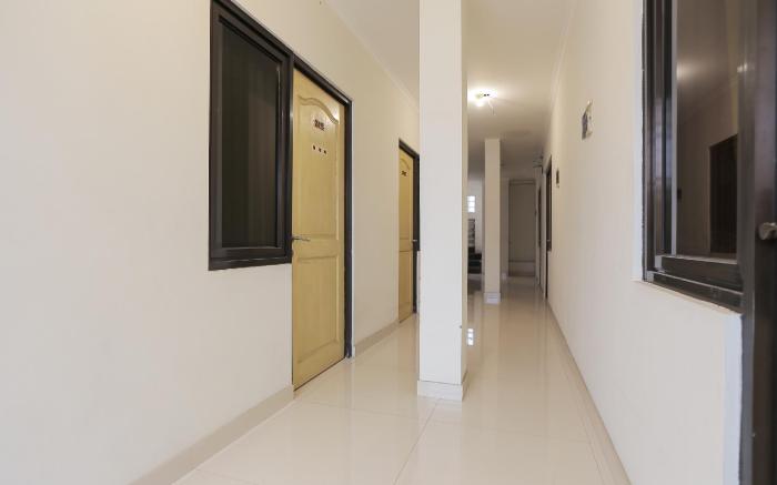 SUPER OYO Capital O 141 Fatmawati Cozy Residence