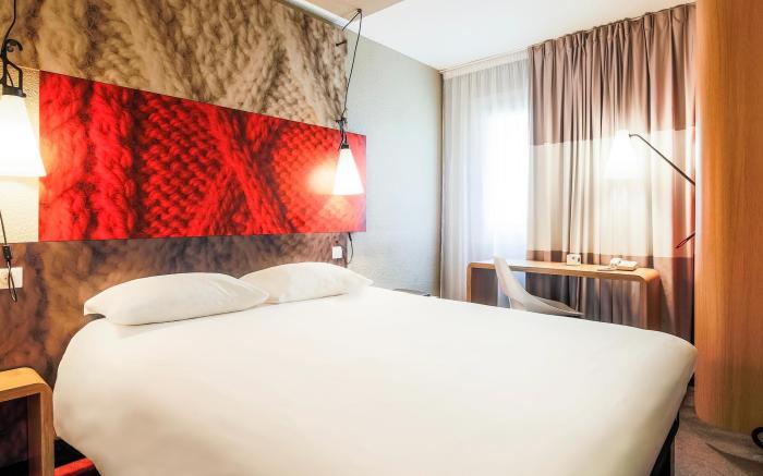 ibis Carcassonne East La Cite Hotel
