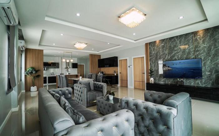 The MaBella House Pool Villa Pattaya