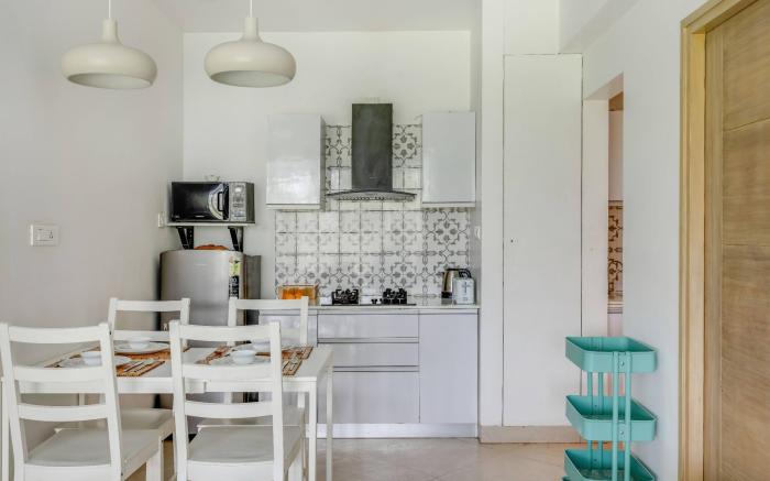 Tastefully done 1BHK Lux apartment