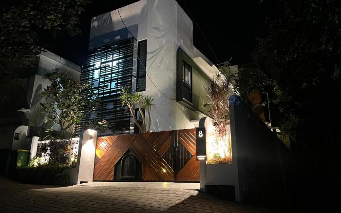 Landmark Villas